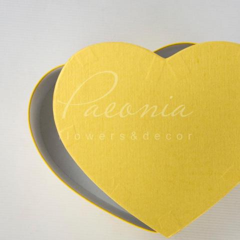 Коробка сердце золотой 25см*20см*10см Коробка сердце золотой 25см*20см*10см